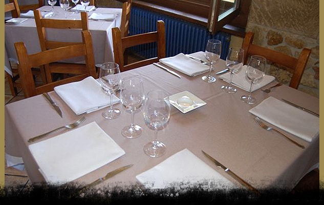 Mesa de Alai Taberna